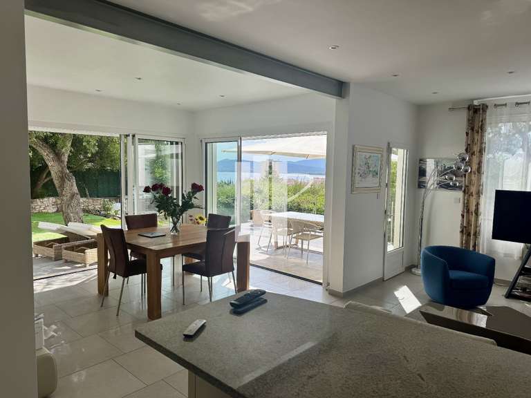 House with Sea view Saint-Raphaël - 4 bedrooms - 140m²