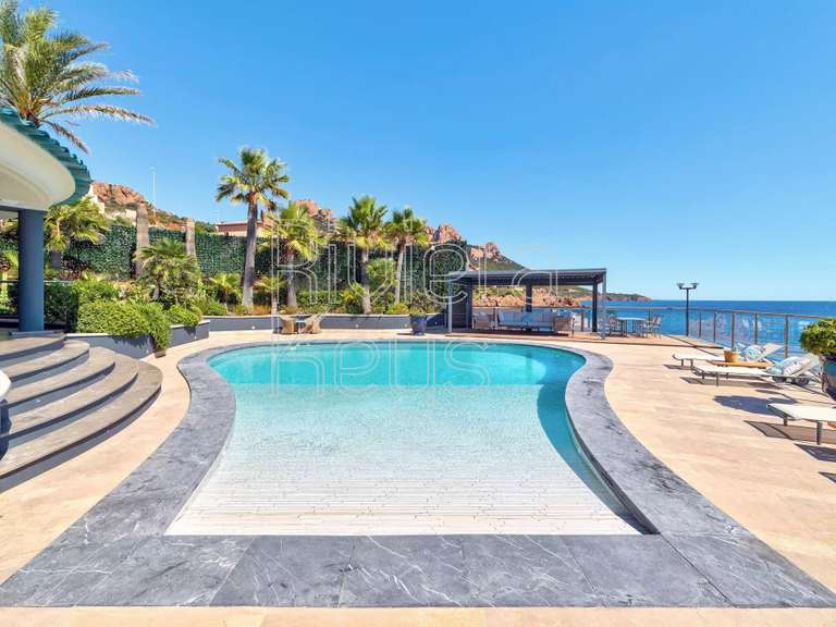 Maison avec Vue sur mer Saint-Raphaël - 3 chambres - 224m²