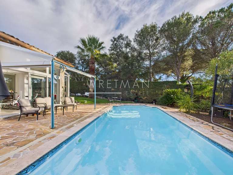 House Saint-Raphaël - 4 bedrooms - 185m²