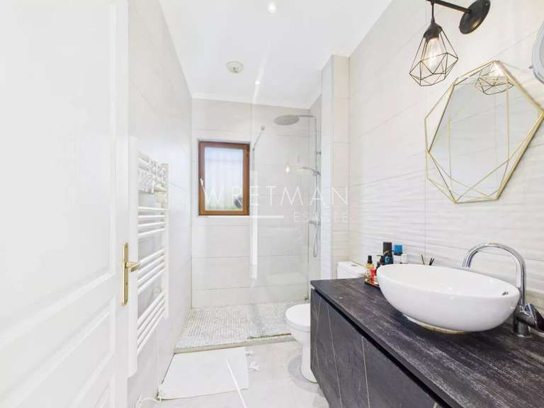 House Saint-Raphaël - 4 bedrooms - 185m²