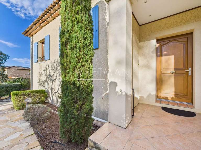 House Saint-Raphaël - 4 bedrooms - 185m²