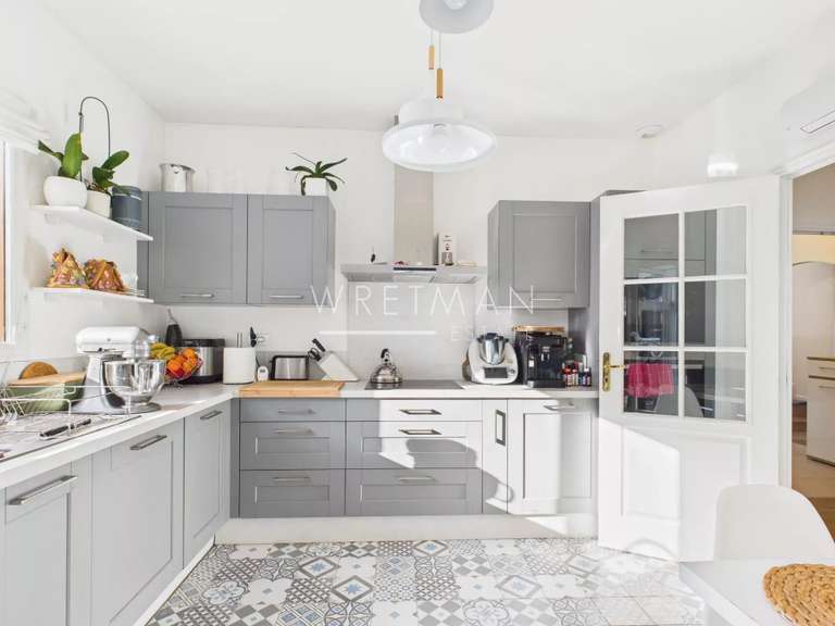 House Saint-Raphaël - 4 bedrooms - 185m²