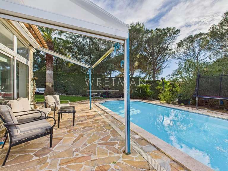 House Saint-Raphaël - 4 bedrooms - 185m²