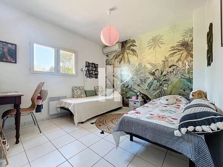 Maison Saint-Raphaël - 3 chambres - 125m²