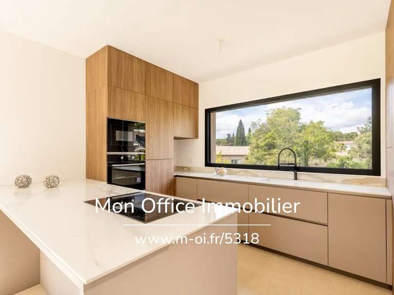 Maison Saint-Raphaël - 5 chambres - 291m²