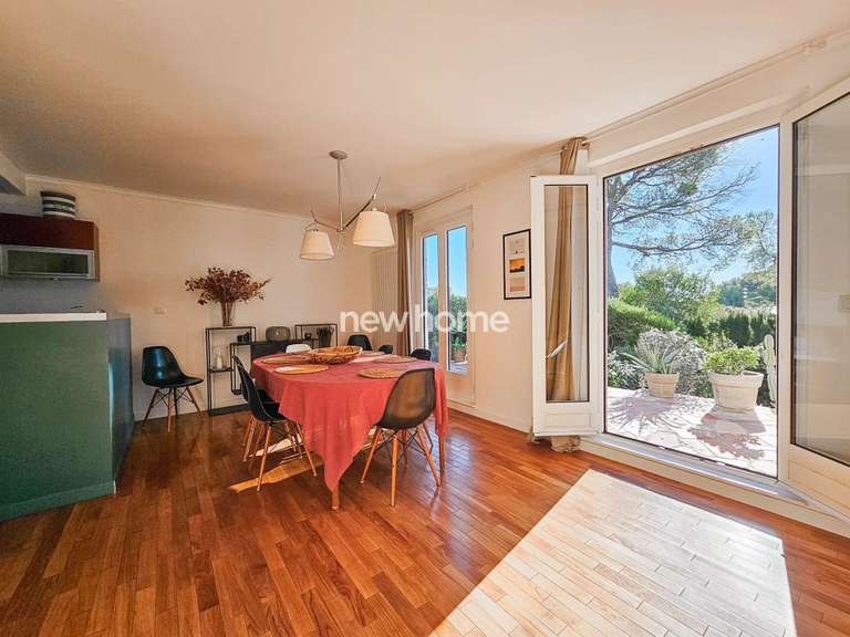 House Saint-Raphaël - 5 bedrooms - 185m²