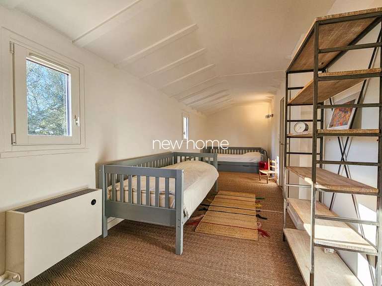 Maison Saint-Raphaël - 5 chambres - 185m²