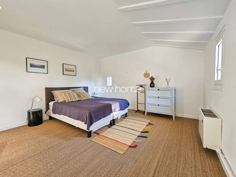 Maison Saint-Raphaël - 5 chambres - 185m²