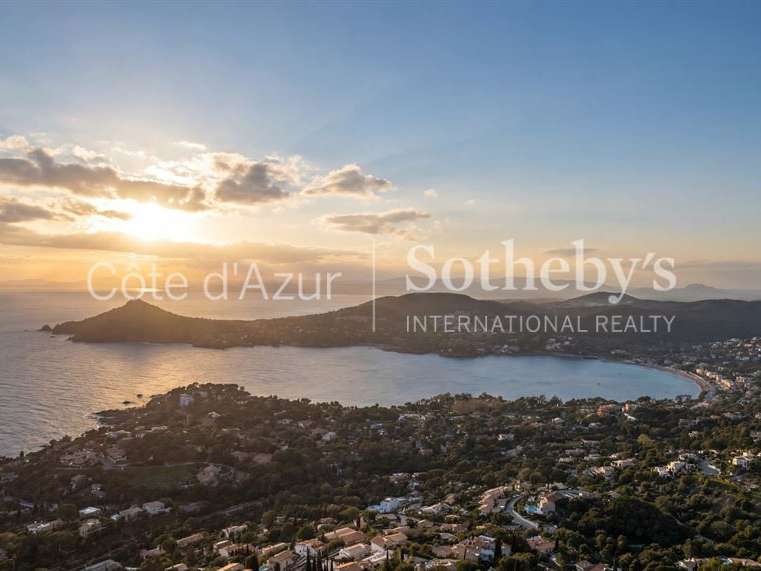 Maison avec Vue sur mer Saint-Raphaël - 5 chambres - 390m²