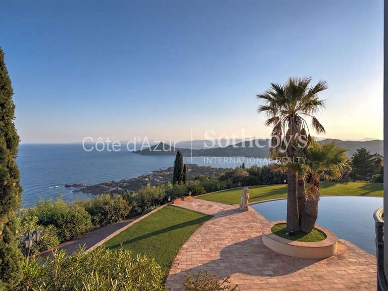 Maison avec Vue sur mer Saint-Raphaël - 5 chambres - 390m²
