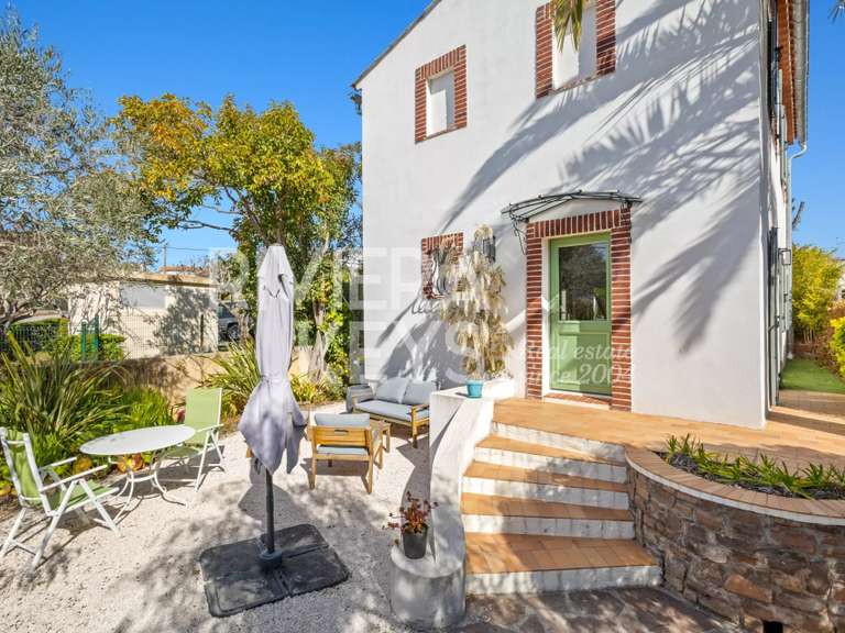 Maison Saint-Raphaël - 2 chambres - 81m²