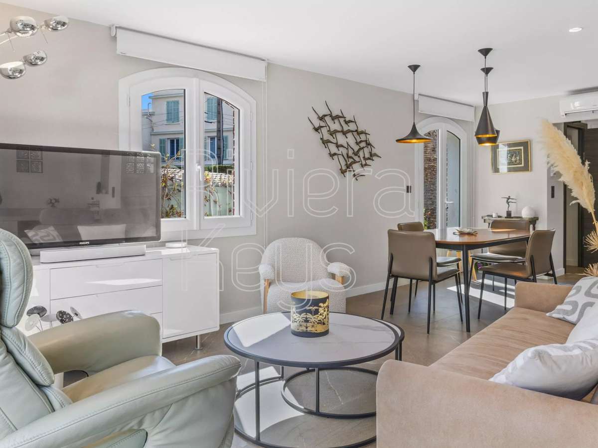 House Saint-Raphaël