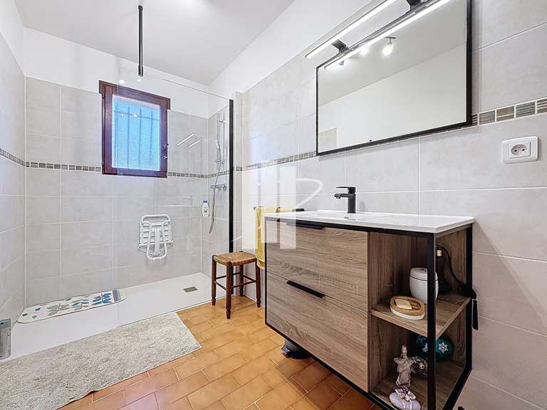 Maison Saint-Raphaël - 2 chambres - 111m²