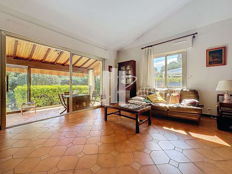 Maison Saint-Raphaël - 2 chambres - 111m²