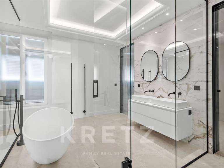 Maison Saint-Raphaël - 6 chambres - 410m²