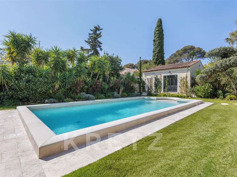 Maison Saint-Raphaël - 6 chambres - 410m²