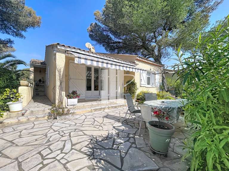 House Saint-Raphaël - 3 bedrooms - 110m²