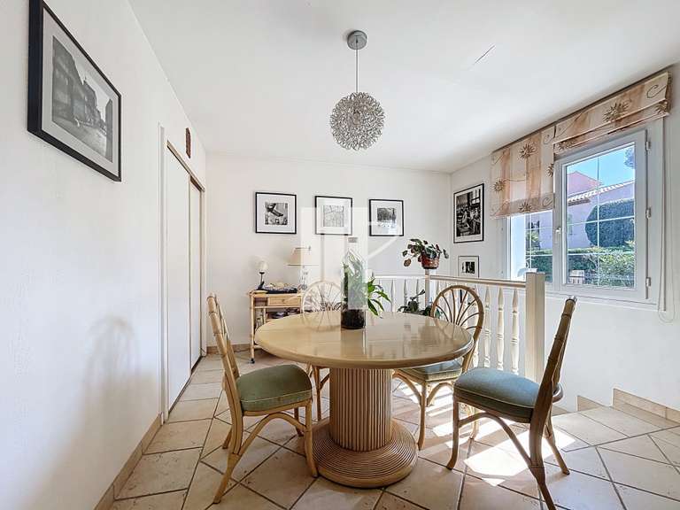 House Saint-Raphaël - 3 bedrooms - 110m²