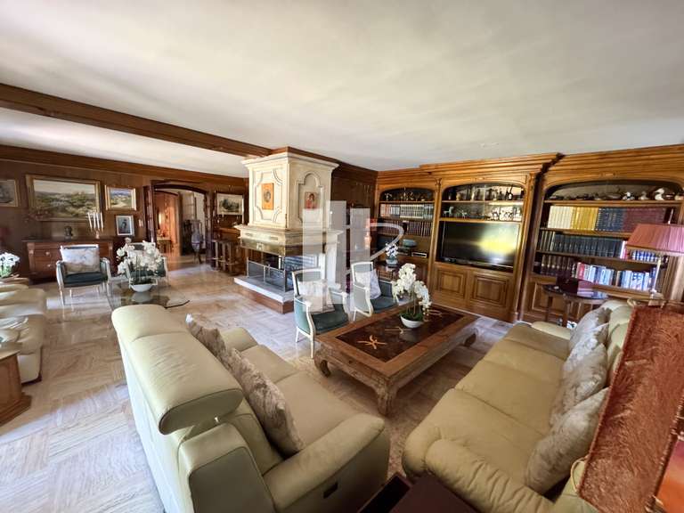 Maison Saint-Raphaël - 5 chambres - 300m²