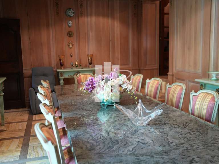 Maison Saint-Raphaël - 5 chambres - 300m²