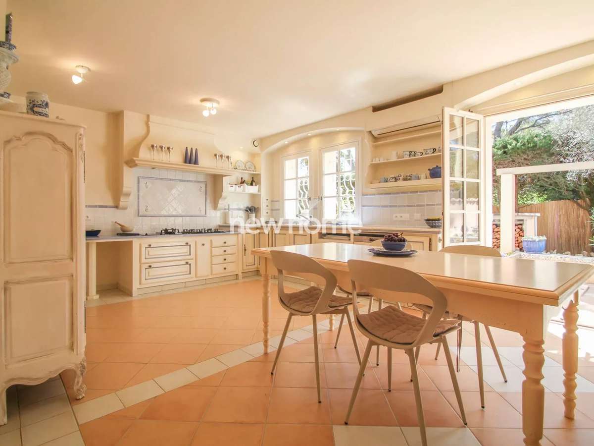 Maison Saint-Raphaël