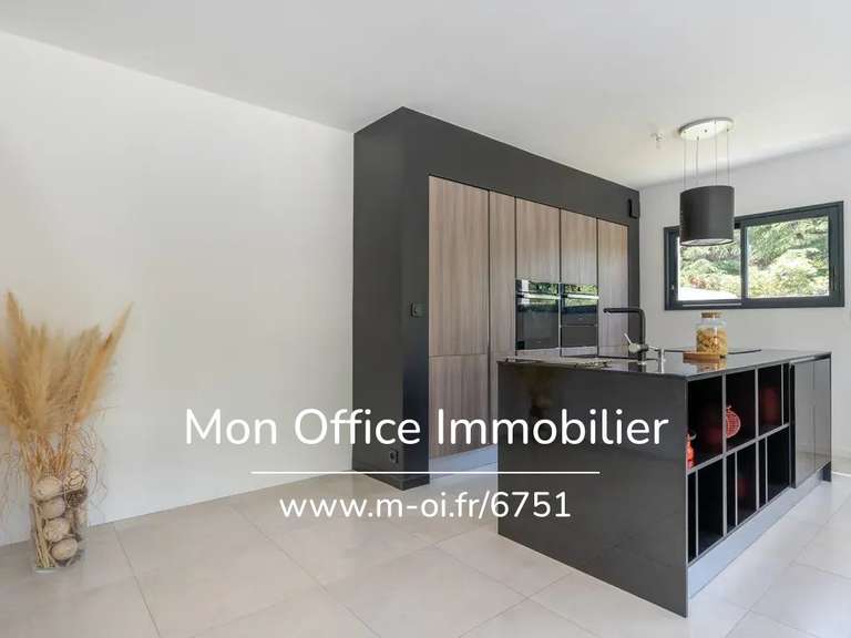 Maison Saint-Raphaël - 3 chambres - 110m²