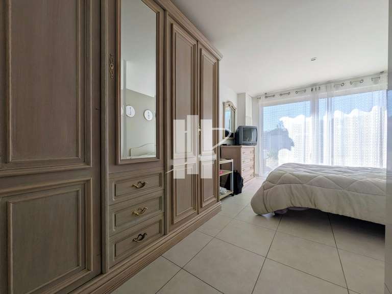 Maison Saint-Raphaël - 4 chambres - 120m²