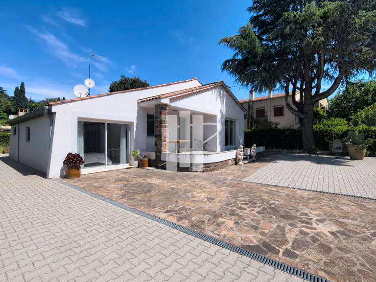 House Saint-Raphaël - 4 bedrooms - 120m²