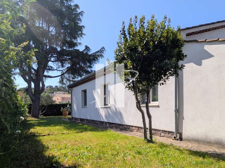 Maison Saint-Raphaël - 4 chambres - 120m²