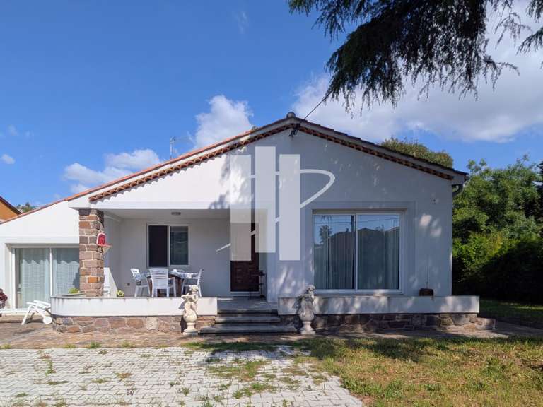 Maison Saint-Raphaël - 4 chambres - 120m²