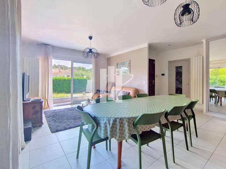 House Saint-Raphaël - 4 bedrooms - 120m²
