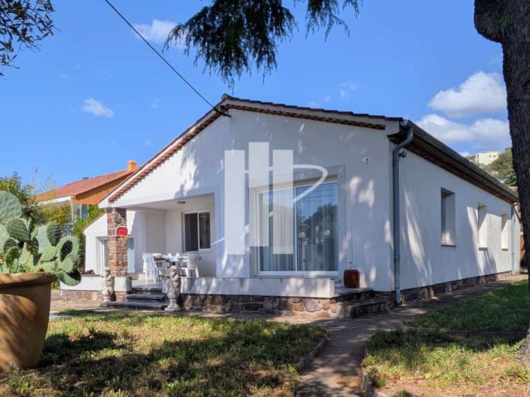 Maison Saint-Raphaël - 4 chambres - 120m²