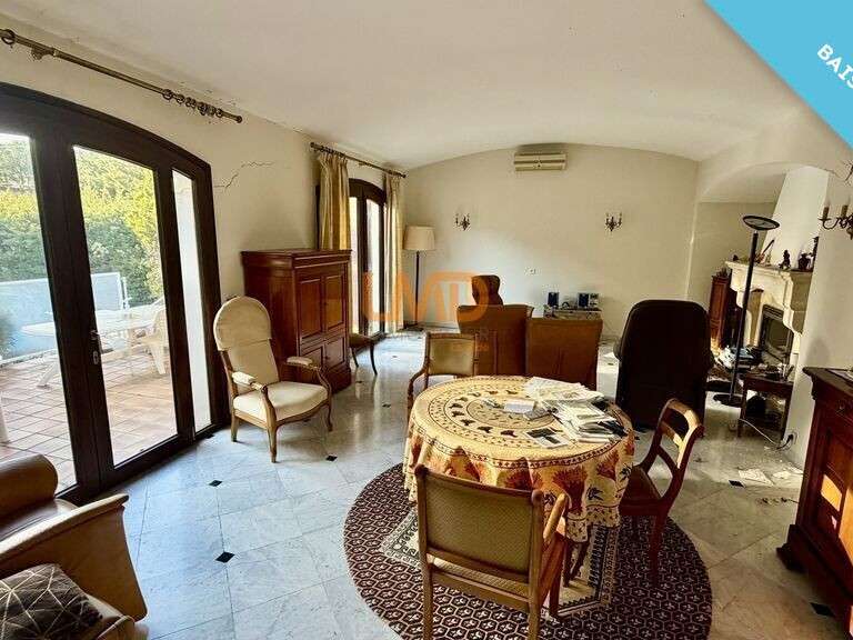Maison Saint-Raphaël - 4 chambres - 143m²