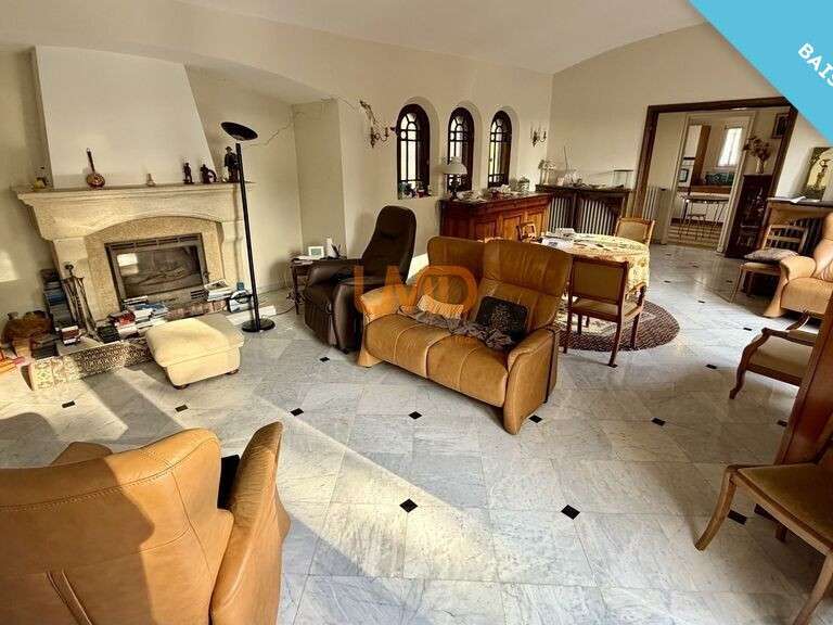 Maison Saint-Raphaël - 4 chambres - 143m²