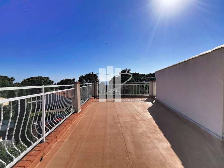 Maison Saint-Raphaël - 5 chambres - 155m²