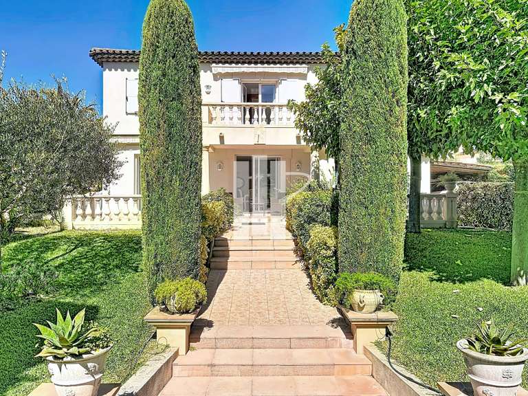 House Saint-Raphaël - 3 bedrooms - 126m²