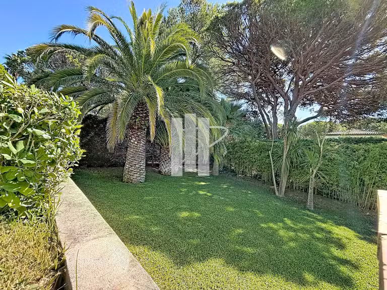 House Saint-Raphaël - 3 bedrooms - 126m²