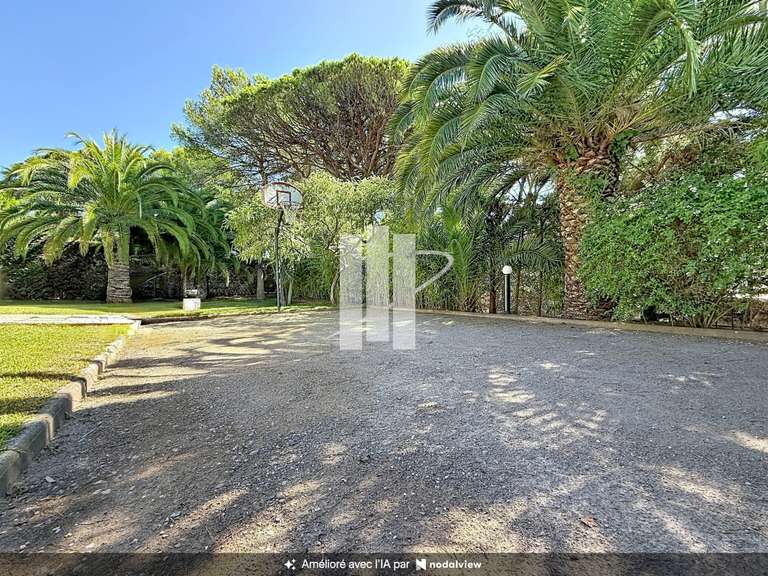 House Saint-Raphaël - 3 bedrooms - 126m²
