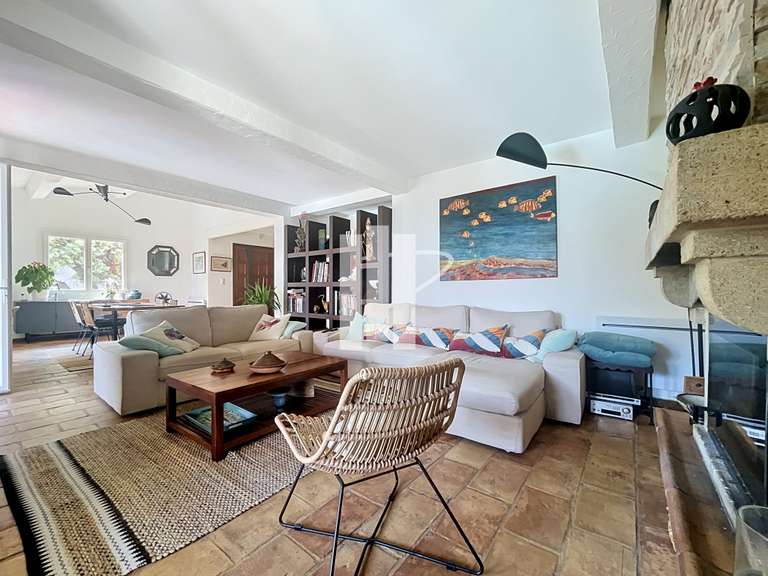 Maison Saint-Raphaël - 4 chambres - 194m²