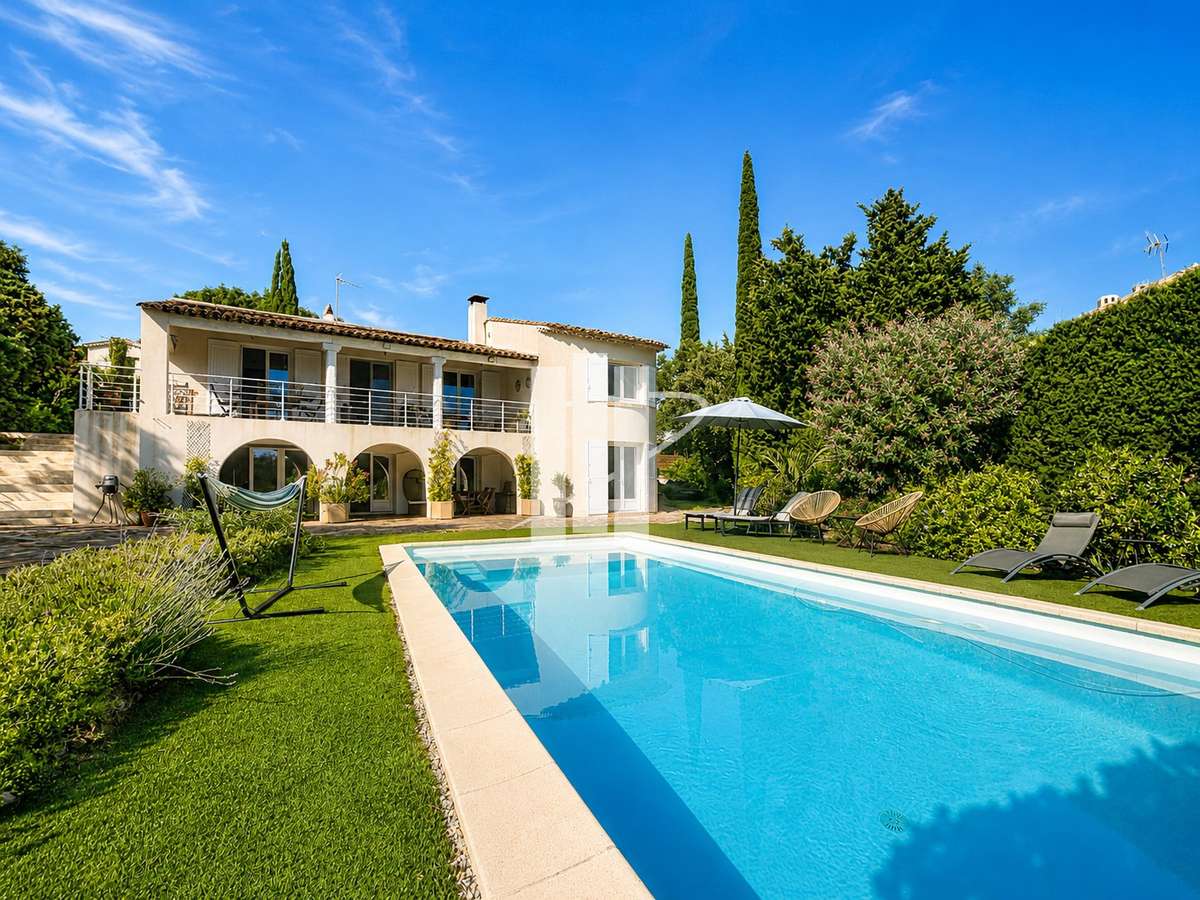Maison Saint-Raphaël