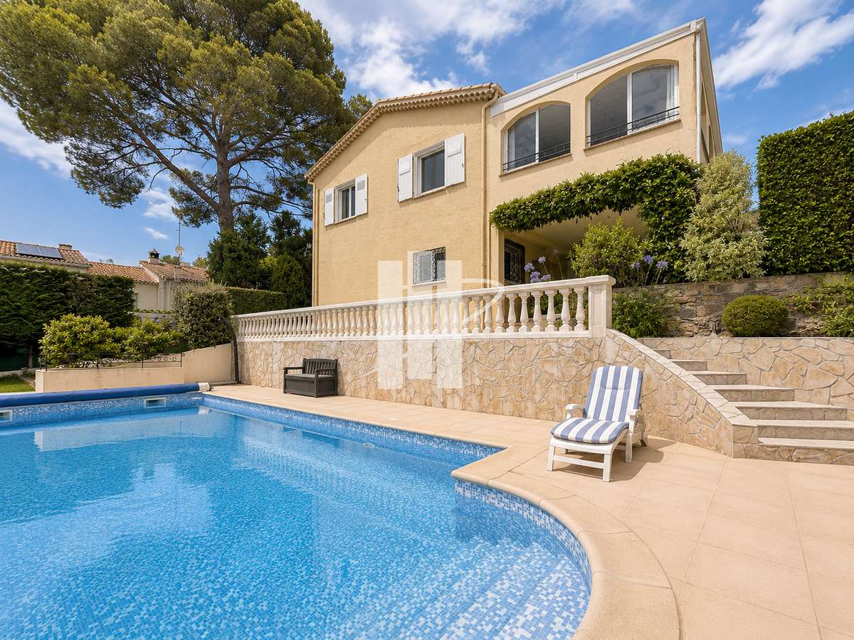 Maison Saint-Raphaël