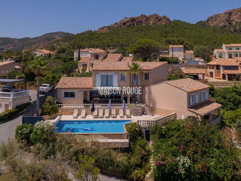 House with Sea view Saint-Raphaël - 6 bedrooms