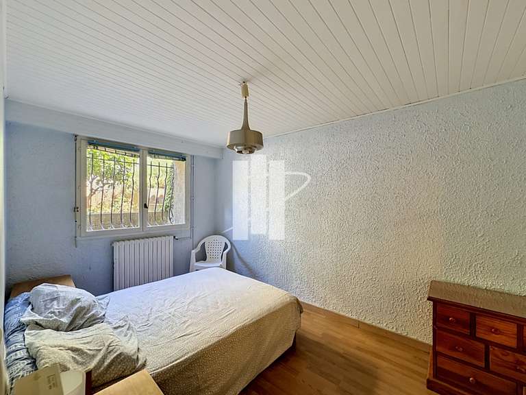 Maison Saint-Raphaël - 5 chambres - 230m²