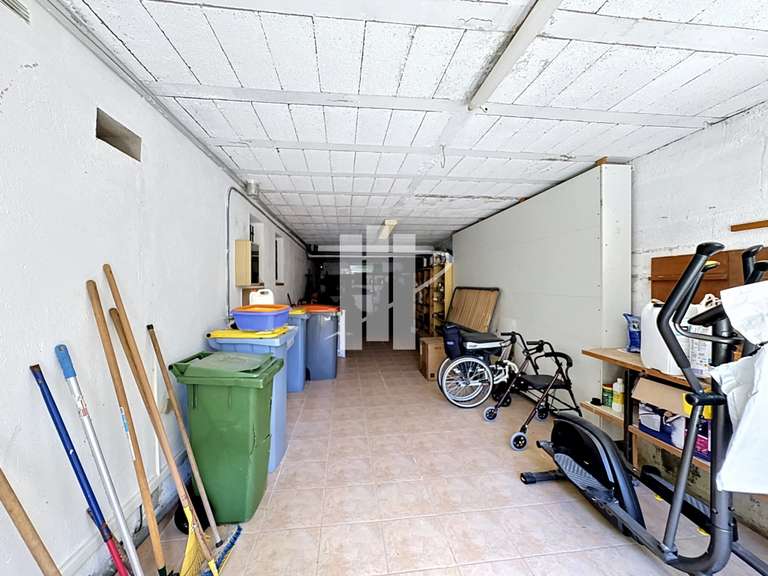 Maison Saint-Raphaël - 5 chambres - 230m²