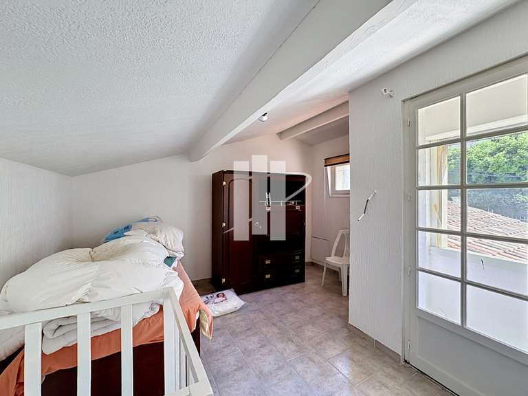 Maison Saint-Raphaël - 5 chambres - 230m²