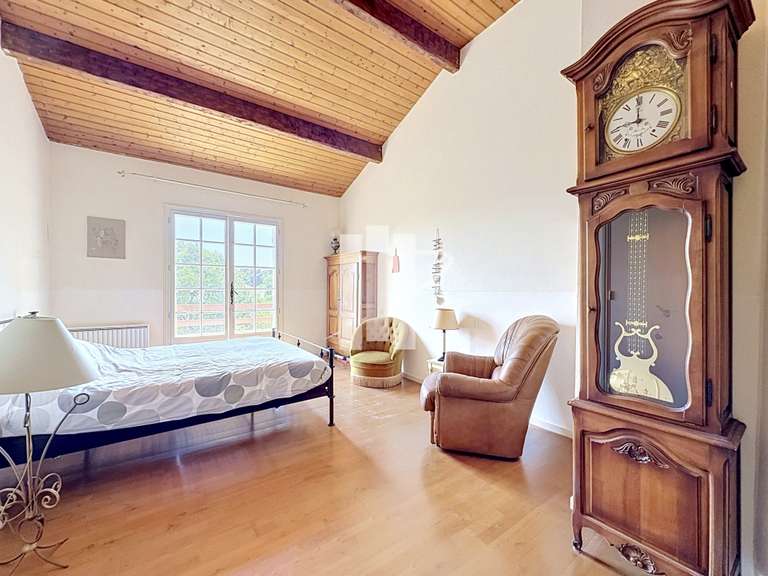 House Saint-Raphaël - 4 bedrooms - 196m²