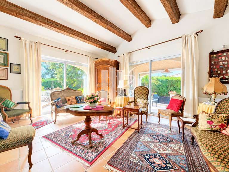 House Saint-Raphaël - 3 bedrooms - 200m²