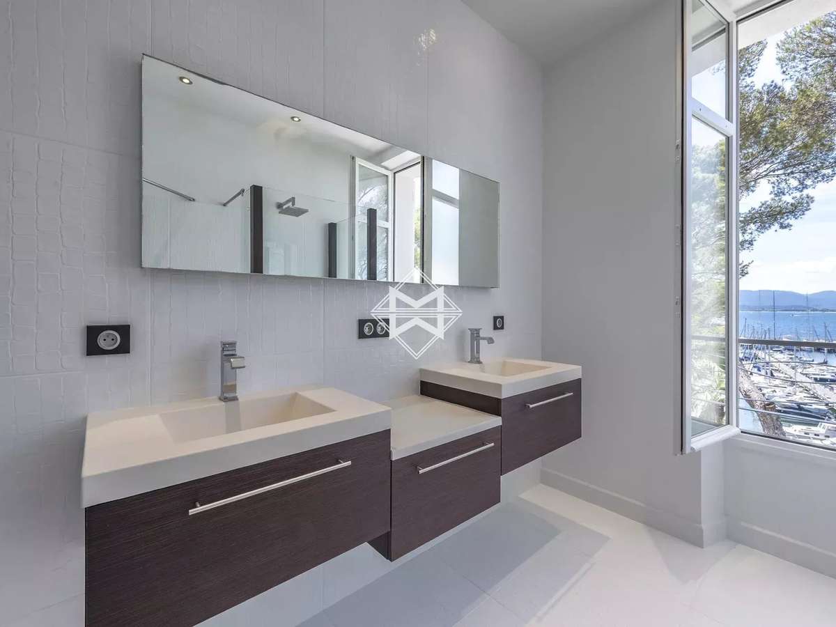 Property Saint-Raphaël