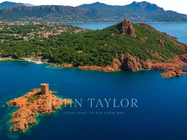 Terrain avec Vue sur mer Saint-Raphaël - 11527m²