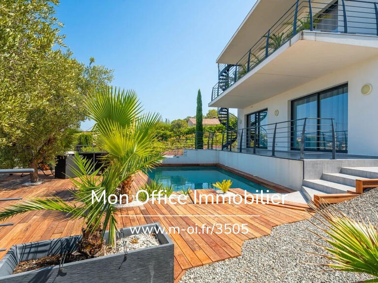 Villa Saint-Raphaël - 4 chambres - 200m²